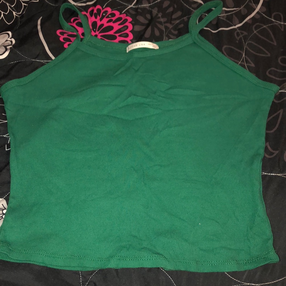 green cropped tank top